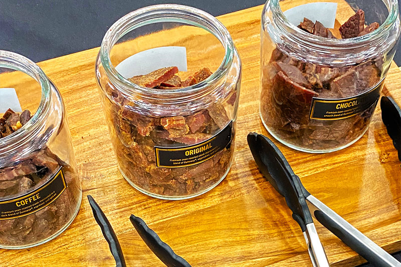 Food & Beverage Magazine — Steak, Not Jerky: Sidari Artisan Brands Partners with Guinness for a Snack Revolution<br />
